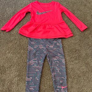 Nike Girls Outfit - Size 2T